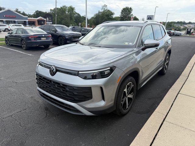new 2025 Volkswagen Tiguan car, priced at $35,284