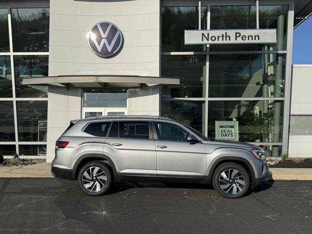 new 2025 Volkswagen Atlas car, priced at $46,717