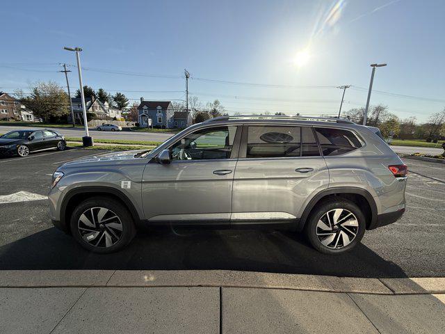 new 2025 Volkswagen Atlas car, priced at $46,717