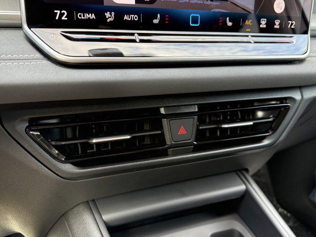 new 2025 Volkswagen Tiguan car, priced at $34,238