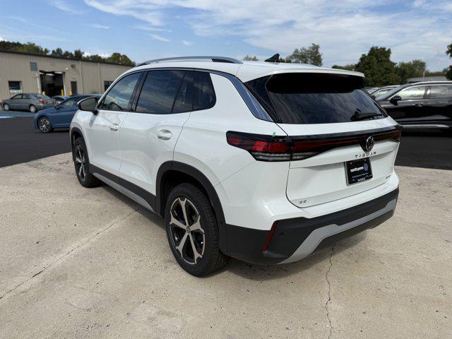 new 2025 Volkswagen Tiguan car, priced at $34,238