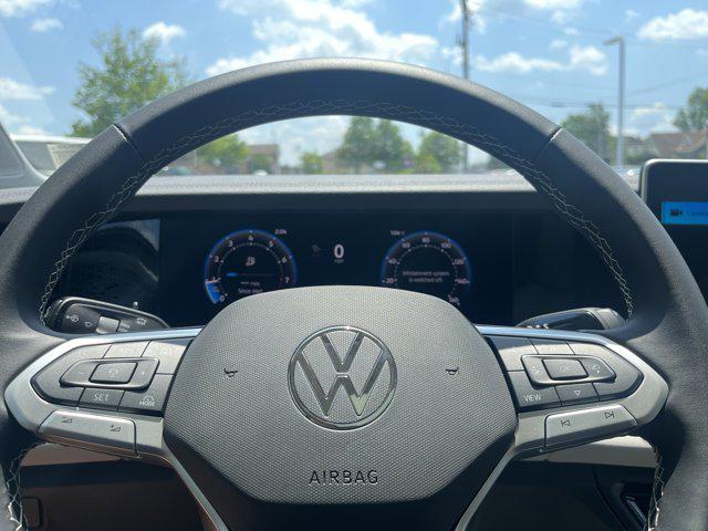 new 2025 Volkswagen Tiguan car, priced at $35,721