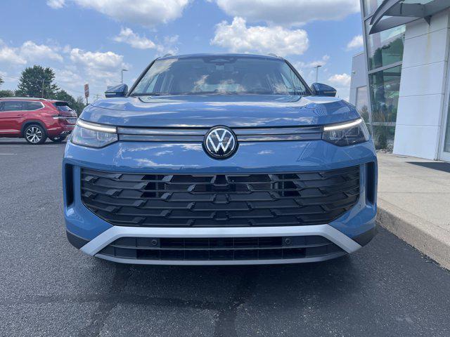 new 2025 Volkswagen Tiguan car, priced at $35,721