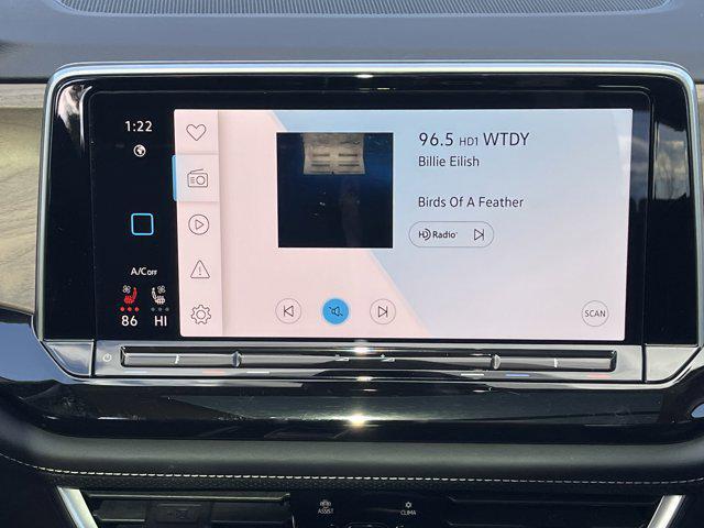new 2025 Volkswagen Atlas car, priced at $44,462