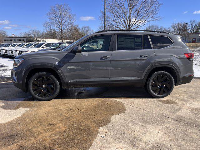 new 2025 Volkswagen Atlas car, priced at $44,462