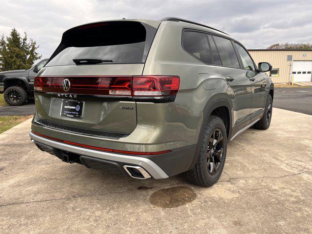 new 2025 Volkswagen Atlas car, priced at $45,806