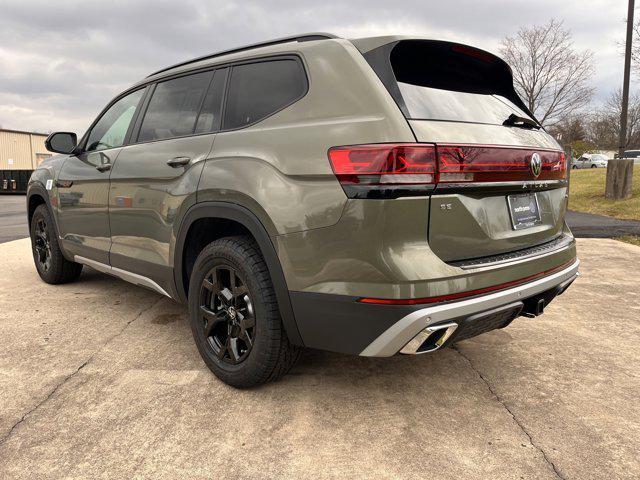 new 2025 Volkswagen Atlas car, priced at $45,806