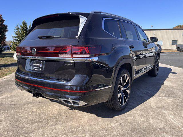 new 2025 Volkswagen Atlas car, priced at $52,738