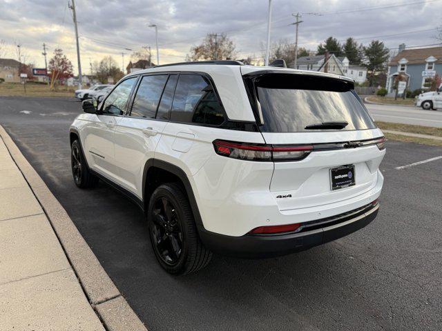 used 2023 Jeep Grand Cherokee car, priced at $36,990