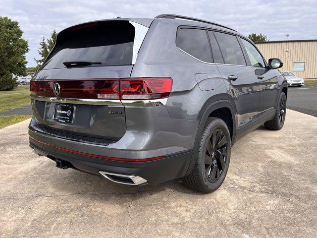 new 2024 Volkswagen Atlas car, priced at $42,782