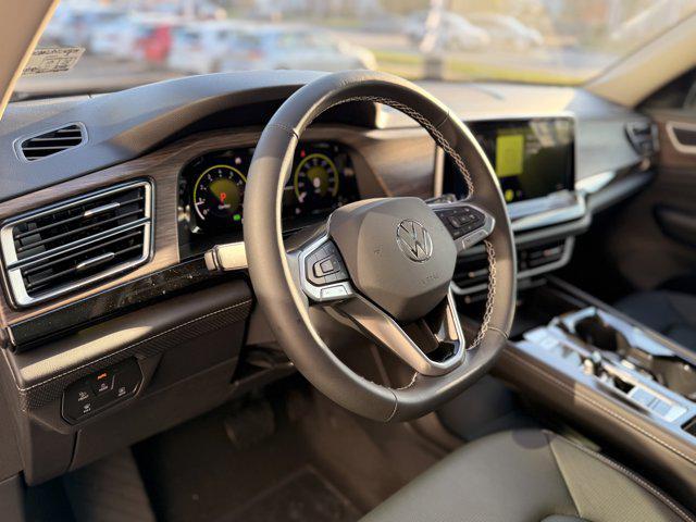 new 2026 Volkswagen Atlas car, priced at $51,952