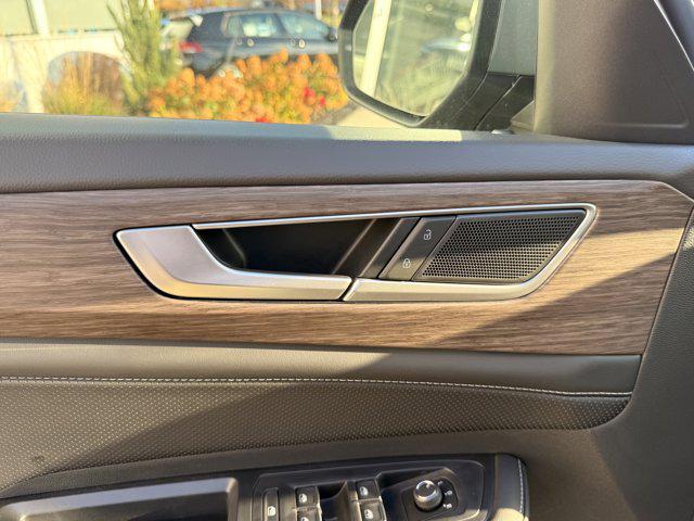 new 2026 Volkswagen Atlas car, priced at $51,952