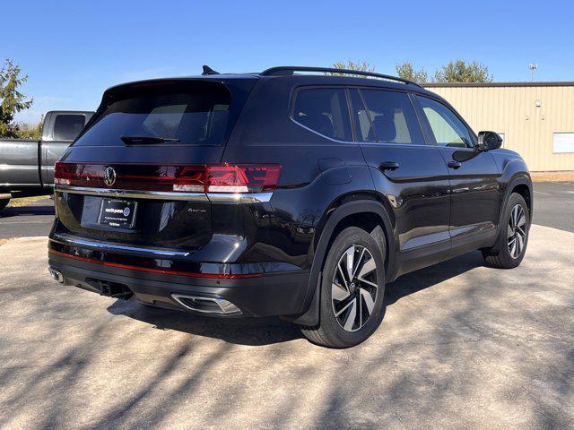 new 2024 Volkswagen Atlas car, priced at $42,612