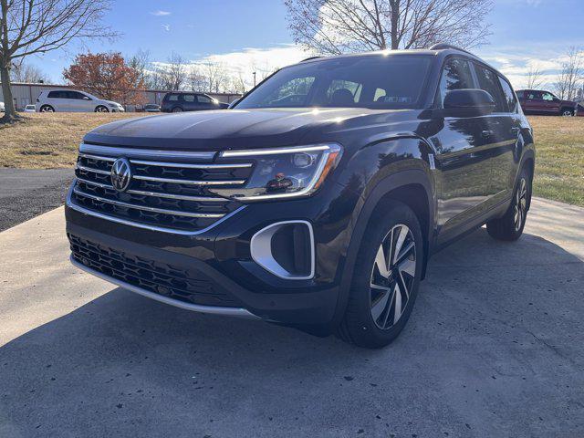 new 2024 Volkswagen Atlas car, priced at $42,612