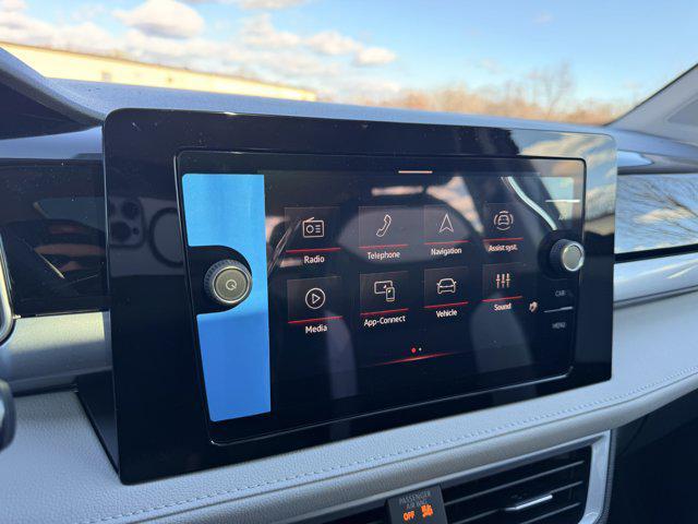 new 2026 Volkswagen Taos car, priced at $38,381