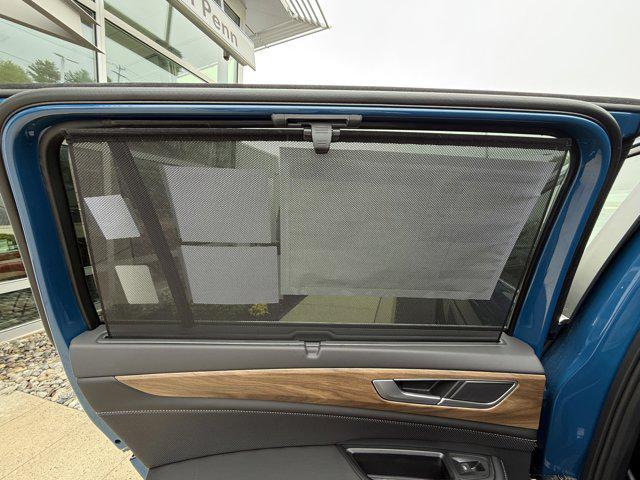 new 2025 Volkswagen Atlas car, priced at $43,443
