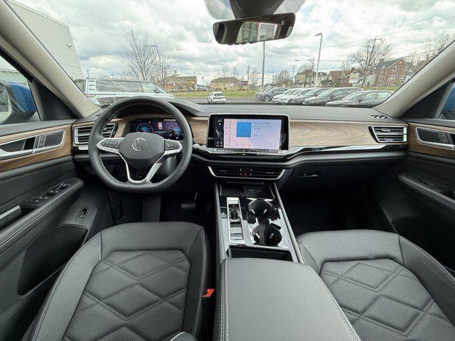 new 2025 Volkswagen Atlas car, priced at $45,064