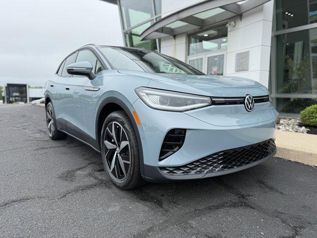 new 2025 Volkswagen ID.4 car, priced at $45,740