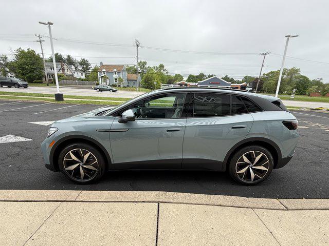 new 2025 Volkswagen ID.4 car, priced at $45,740