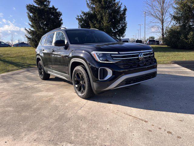 new 2025 Volkswagen Atlas car, priced at $45,633