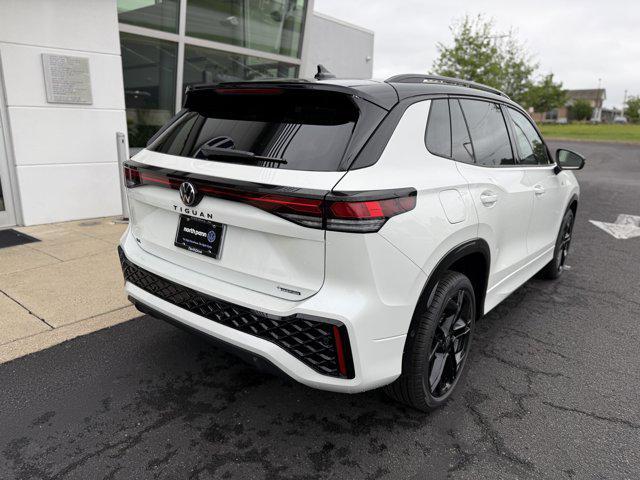 new 2025 Volkswagen Tiguan car, priced at $40,226