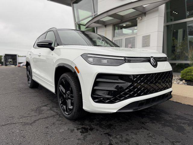new 2025 Volkswagen Tiguan car, priced at $40,226