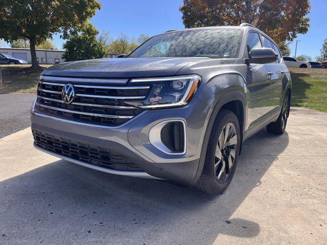 new 2024 Volkswagen Atlas car, priced at $43,515