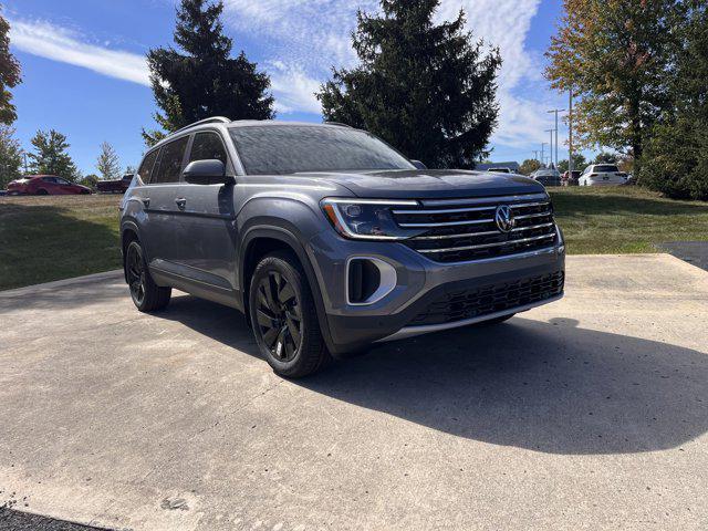 new 2024 Volkswagen Atlas car, priced at $43,515