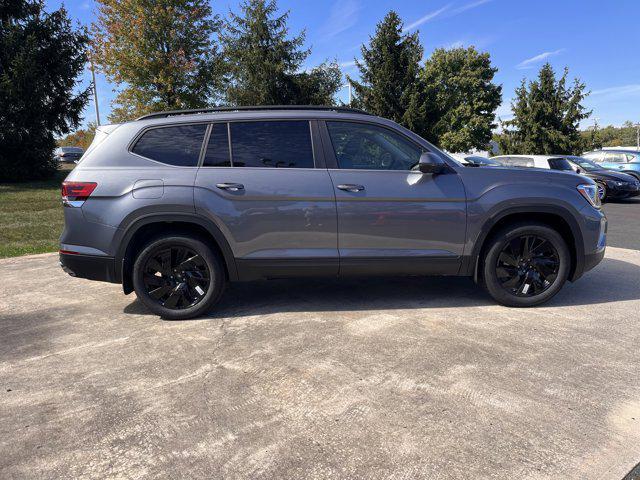 new 2024 Volkswagen Atlas car, priced at $43,515