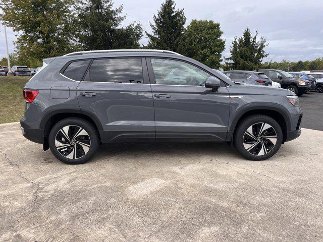 new 2024 Volkswagen Taos car, priced at $31,292