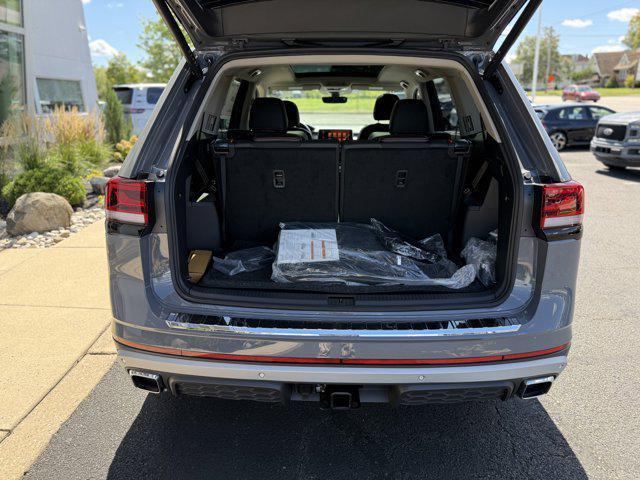 new 2026 Volkswagen Atlas car, priced at $49,012