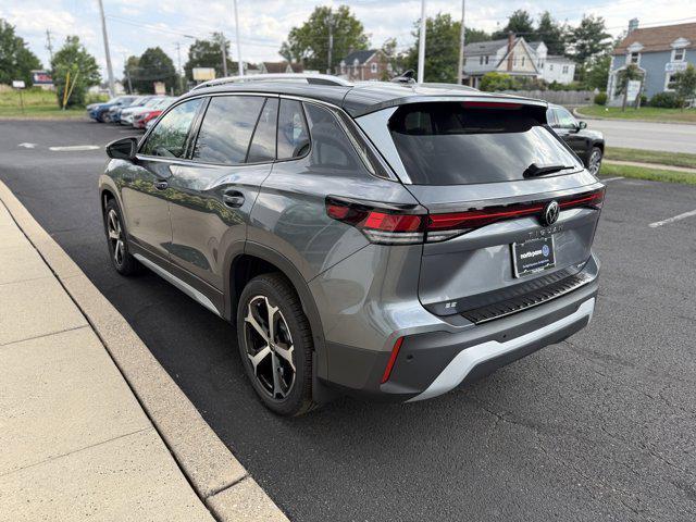 new 2025 Volkswagen Tiguan car, priced at $34,137