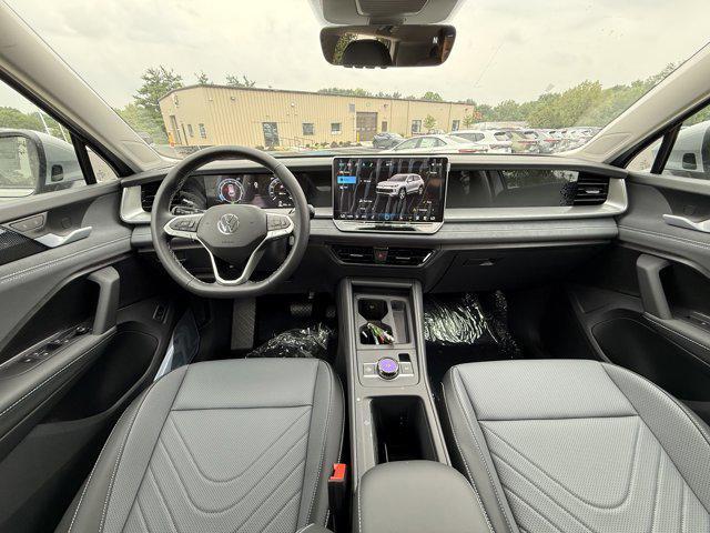 new 2025 Volkswagen Tiguan car, priced at $35,728