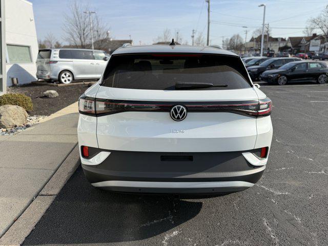 new 2025 Volkswagen ID.4 car, priced at $58,373