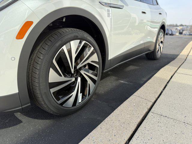 new 2025 Volkswagen ID.4 car, priced at $58,373
