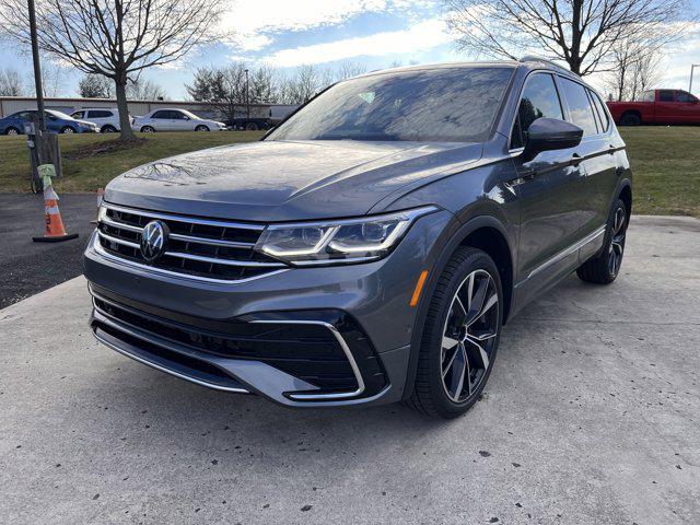 new 2024 Volkswagen Tiguan car, priced at $38,009