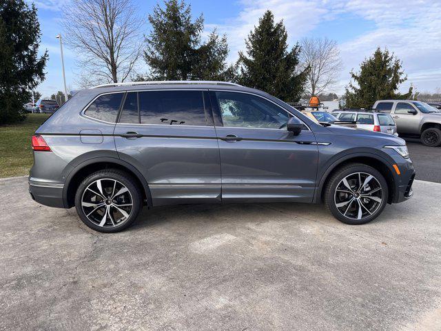 new 2024 Volkswagen Tiguan car, priced at $38,009