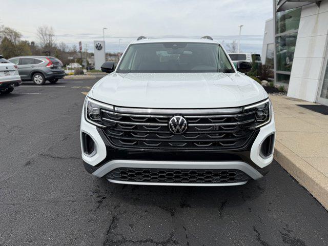 new 2025 Volkswagen Atlas car, priced at $45,049