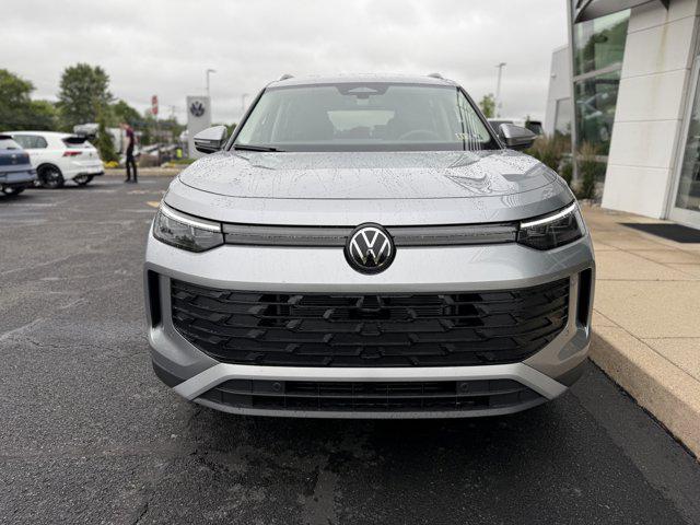 new 2025 Volkswagen Tiguan car, priced at $33,011