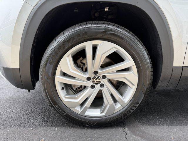 used 2022 Volkswagen Atlas car, priced at $31,990