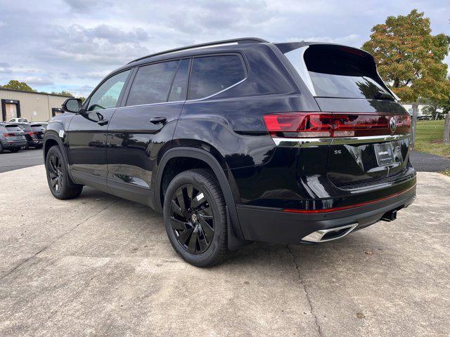 new 2024 Volkswagen Atlas car, priced at $43,015