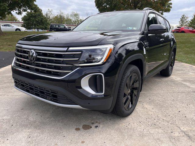 new 2024 Volkswagen Atlas car, priced at $43,015