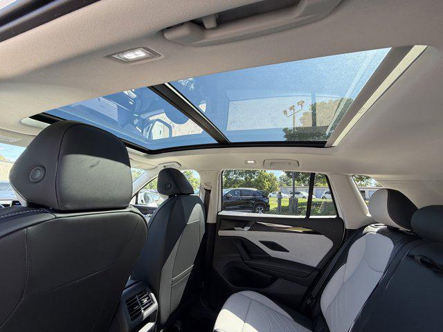 new 2025 Volkswagen Tiguan car, priced at $34,228