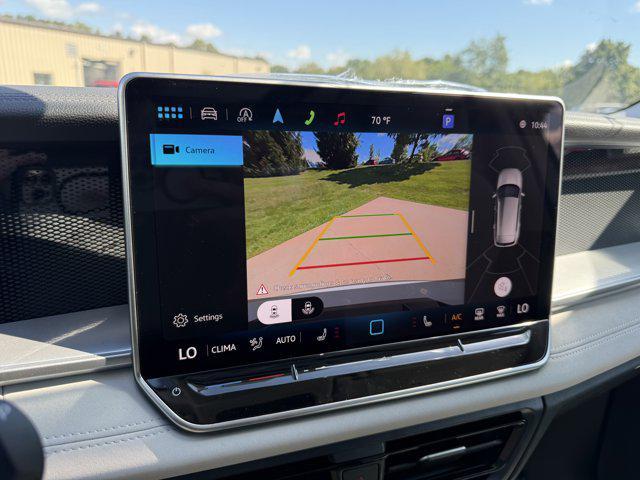 new 2025 Volkswagen Tiguan car, priced at $34,228