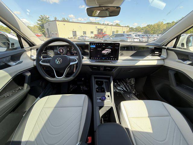 new 2025 Volkswagen Tiguan car, priced at $34,228