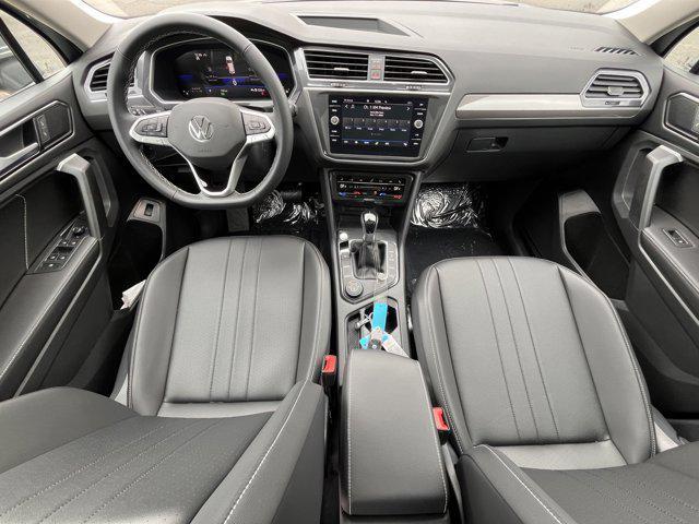 new 2024 Volkswagen Tiguan car, priced at $33,654