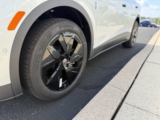 new 2025 Volkswagen ID.4 car, priced at $61,126