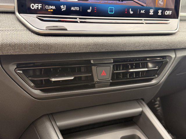 new 2026 Volkswagen Tiguan car, priced at $33,380