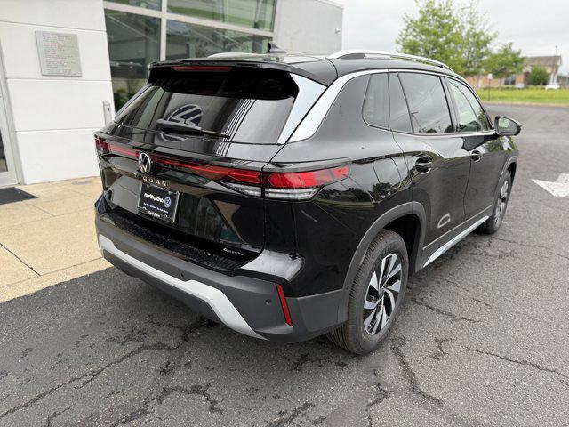 new 2025 Volkswagen Tiguan car, priced at $31,217