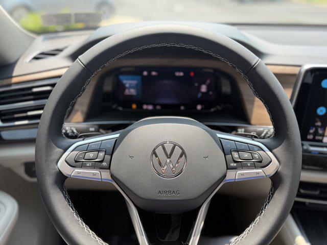 new 2025 Volkswagen Atlas car, priced at $39,961